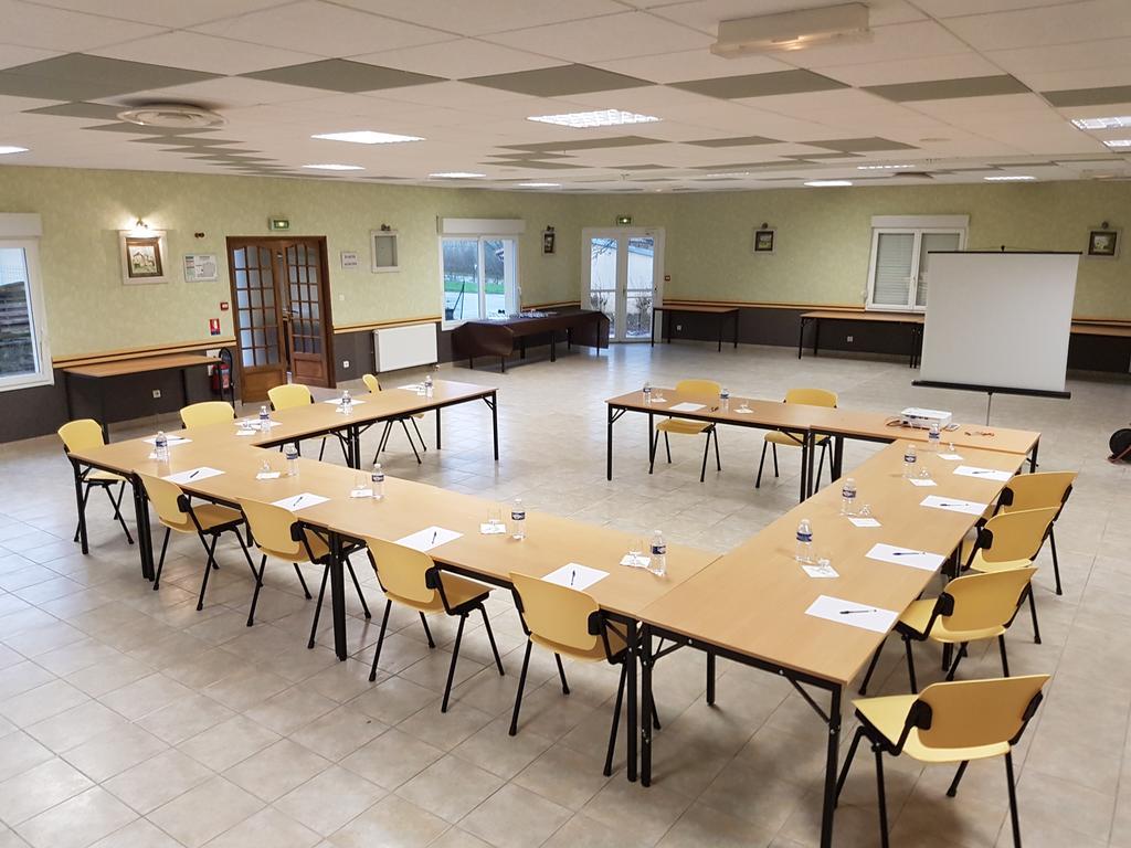 Logis Hotel- Restaurant La Haie Des Vignes Seminaires Et Evenementiel ألا المظهر الخارجي الصورة