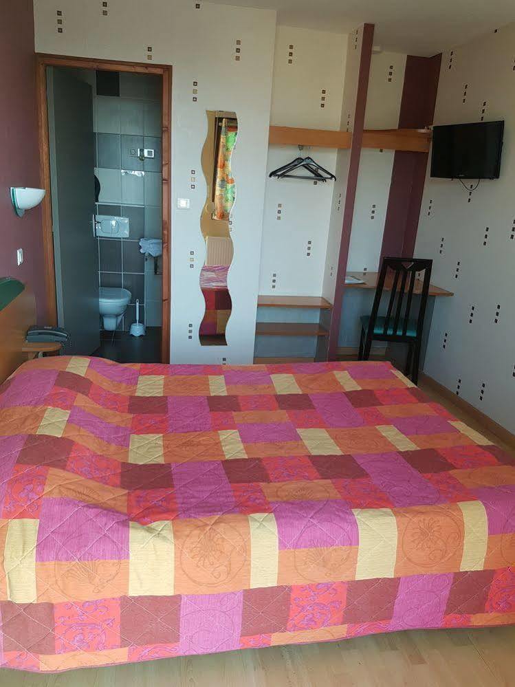 Logis Hotel- Restaurant La Haie Des Vignes Seminaires Et Evenementiel ألا المظهر الخارجي الصورة